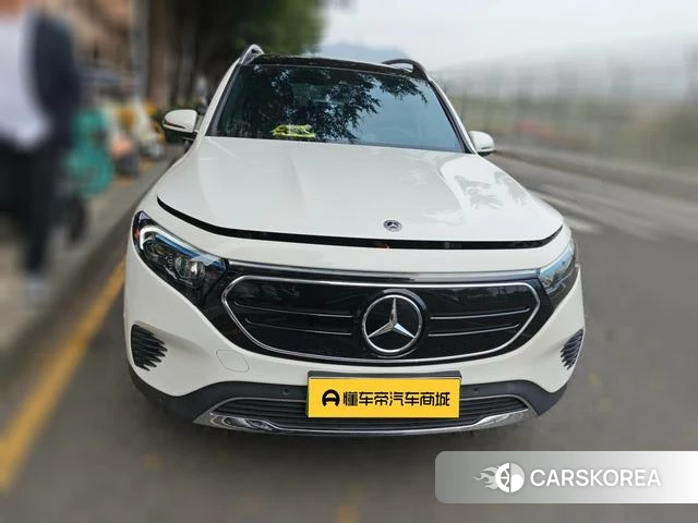 Mercedes-Benz EQB 2023 Белый из Китая, фото 2