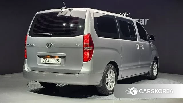 Hyundai The New Grand Starex id 3583284 из Кореи 12