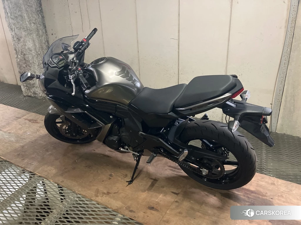 Проданный Kawasaki Ninja 400-2 2017 из Японии