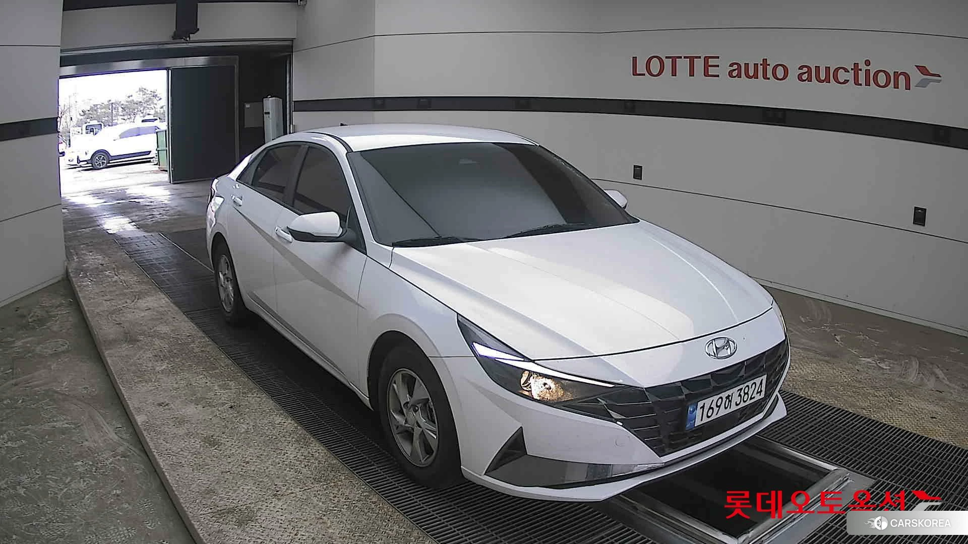 Hyundai Avante id 3869378 из Кореи 12