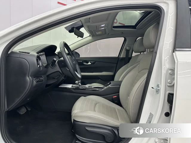 Kia K3 id 4219916 из Китая 9