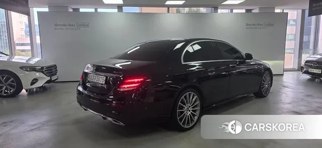 Mercedes-Benz E-Class W213 id 3269631 из Кореи 9