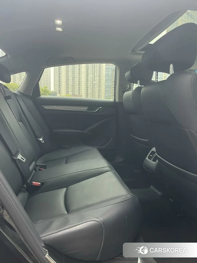 Honda Accord id 4259688 из Китая 11