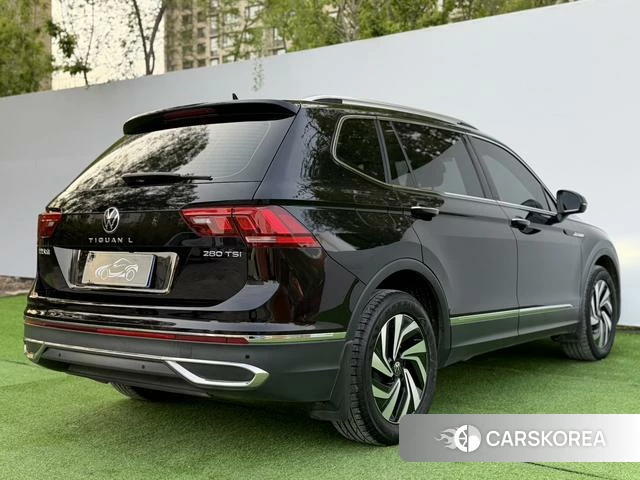 Volkswagen Tiguan L 2023 Черный из Китая, фото 2