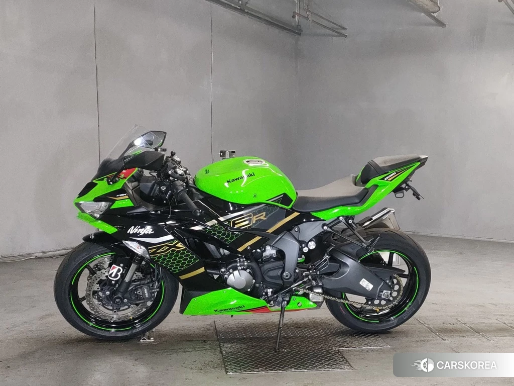 Проданный Kawasaki ZX-6R NINJA 2020 из Японии