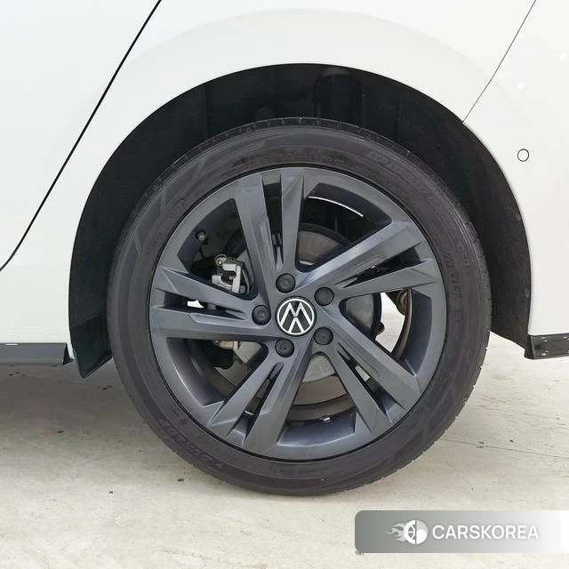Volkswagen Golf id 4367442 из Китая 11