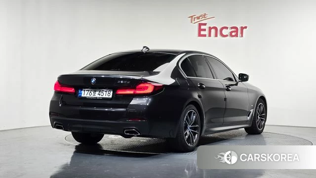 BMW 5 Series (G30) id 4422225 из Кореи 12
