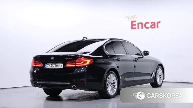 BMW 5 Series (G30) id 3307529 из Кореи 12