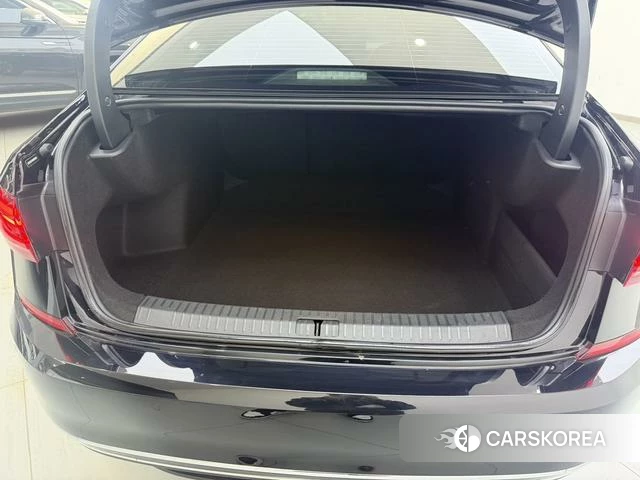 Volkswagen Passat id 4264885 из Китая 10