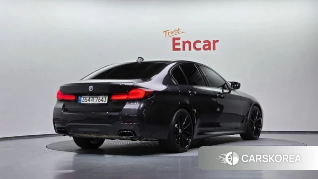 BMW 5 Series (G30) id 4506486 из Кореи 12
