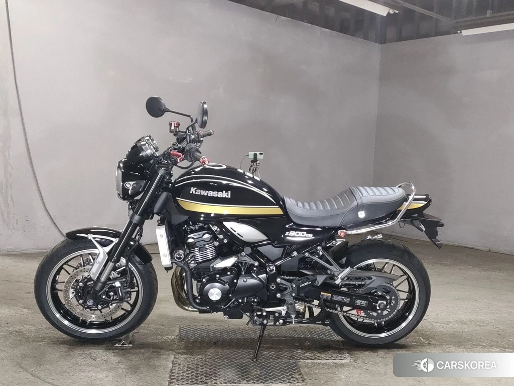 Проданный Kawasaki Z900RS 2021 из Японии, фото 2