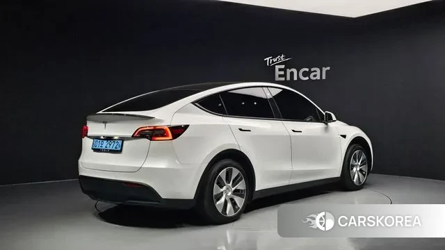Tesla Model Y id 3323564 из Кореи 12