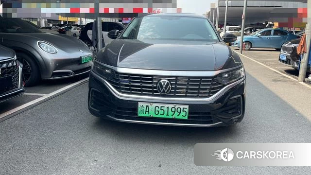 Volkswagen Passat PHEV 2022 Черный из Китая, фото 2