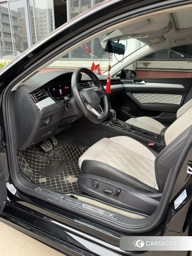 Volkswagen Magotan id 4299586 из Китая 9