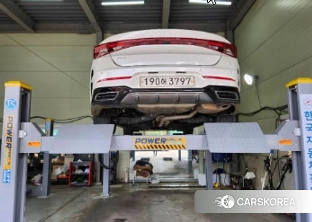 Kia K5 3rd generation 2022 Белый из Кореи, фото 2