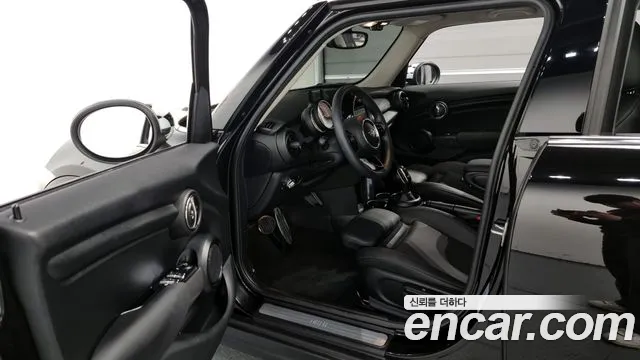 Mini Cooper id 2603339 из Кореи 12