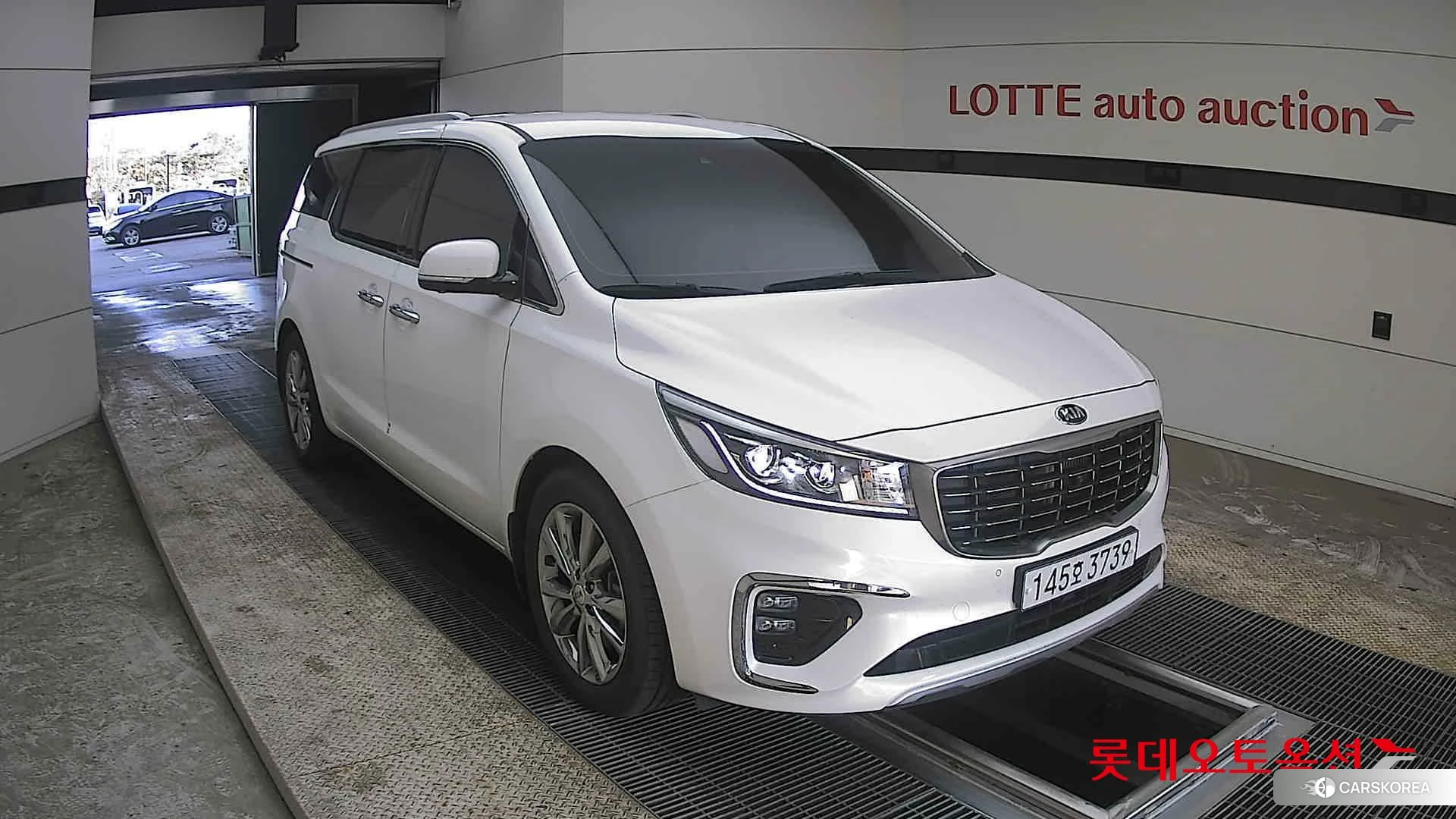 Kia Carnival Limousine id 3882142 из Кореи 12