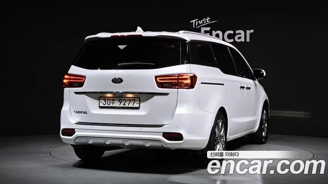 Kia The New Carnival id 2860625 из Кореи 12