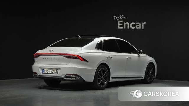 Hyundai The New Grandeur IG id 3819232 из Кореи 12