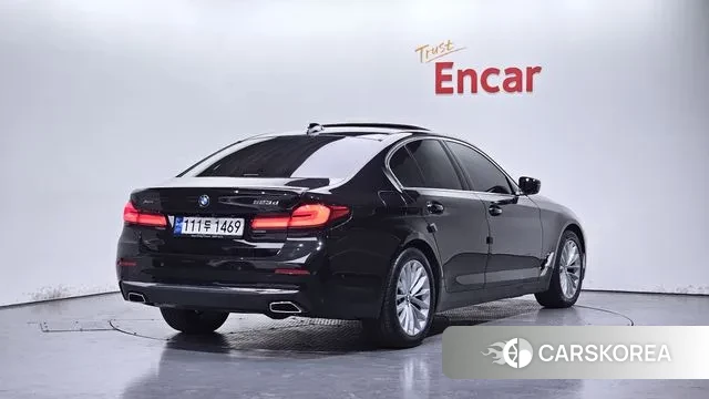 BMW 5 Series (G30) id 3432282 из Кореи 12