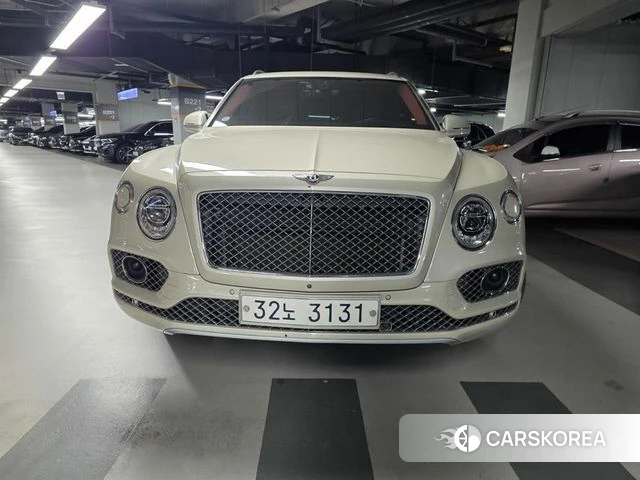 Bentley Bentayga id 4454923 из Кореи 8