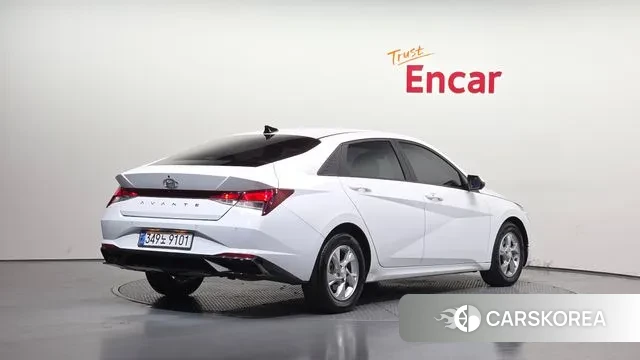 Hyundai Avante (CN7) id 3335584 из Кореи 12