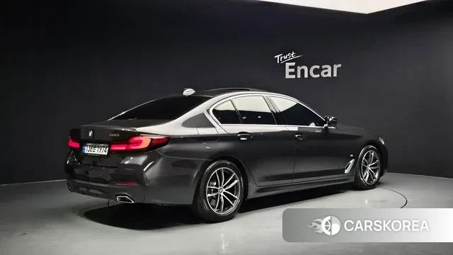 BMW 5 Series (G30) id 3016723 из Кореи 12