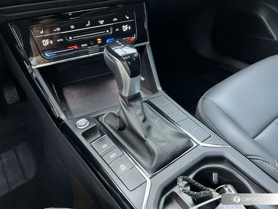 Volkswagen Passat 2023 Черный из Китая, фото 5