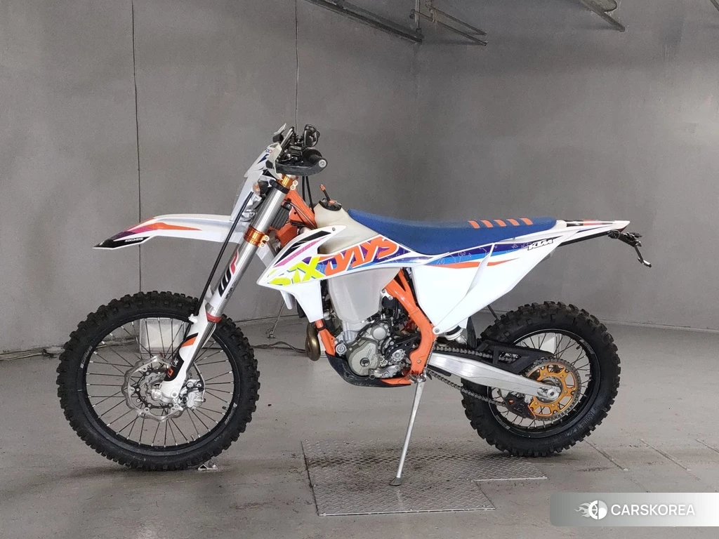 Проданный KTM 350EXC-F SIXDAYS 2022 из Японии