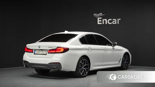 BMW 5 Series (G30) id 4594197 из Кореи 12