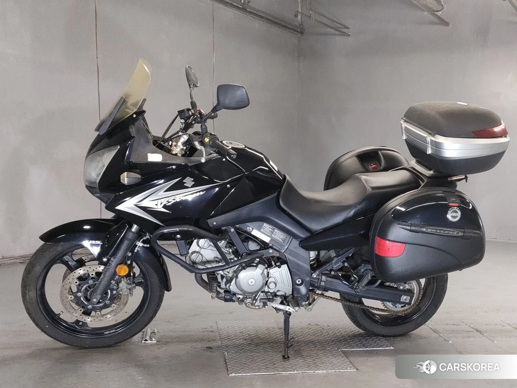 Проданный Suzuki V-STROM 650 DL650 2010 из Японии