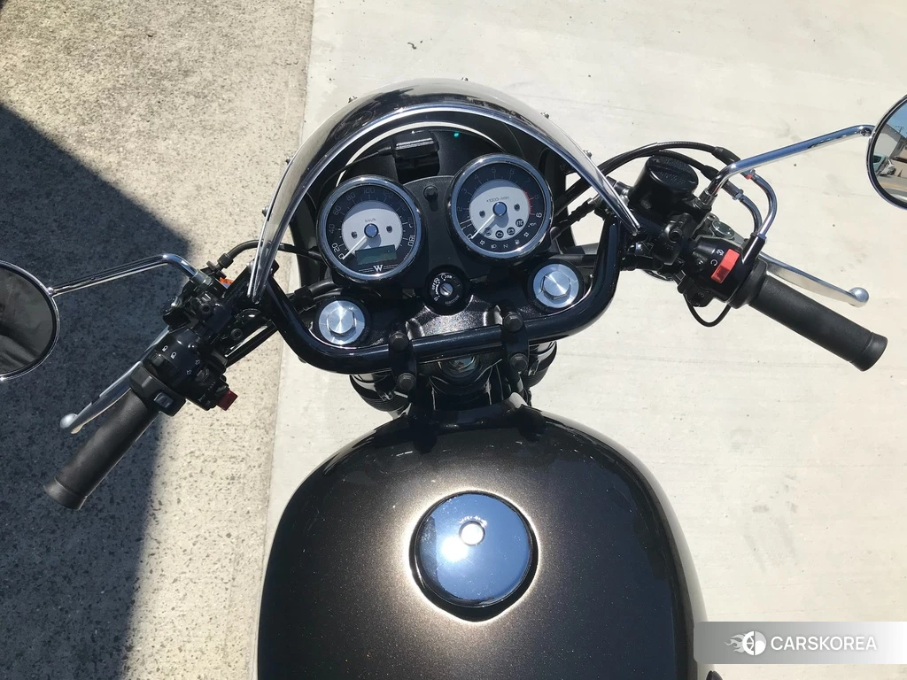 Проданный Kawasaki W800 CAFE 2020 из Японии