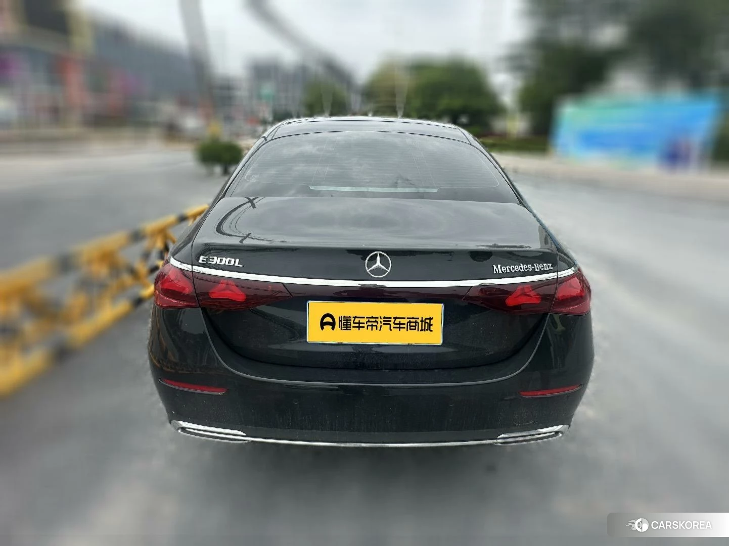Mercedes-Benz E-class id 4512890 из Китая 12