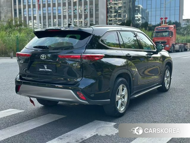 Toyota Highlander 2024 Черный из Китая, фото 2