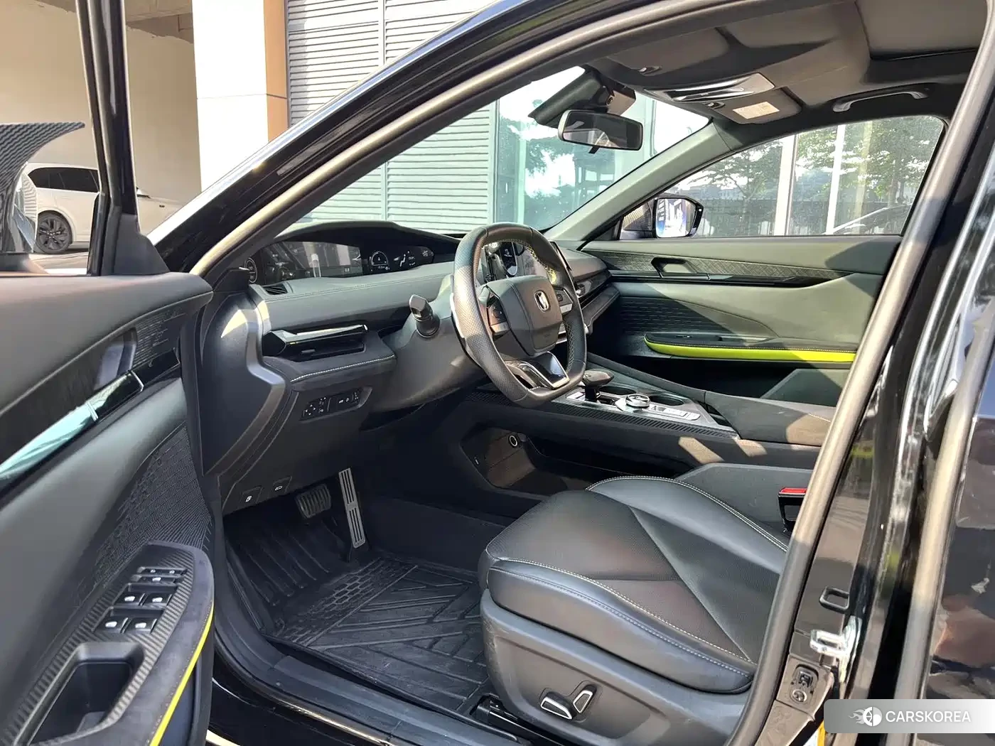Chang'an Changan UNI-V 2022 Черный из Китая, фото 2
