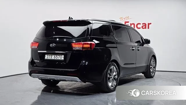 Kia All New Carnival id 3465136 из Кореи 12