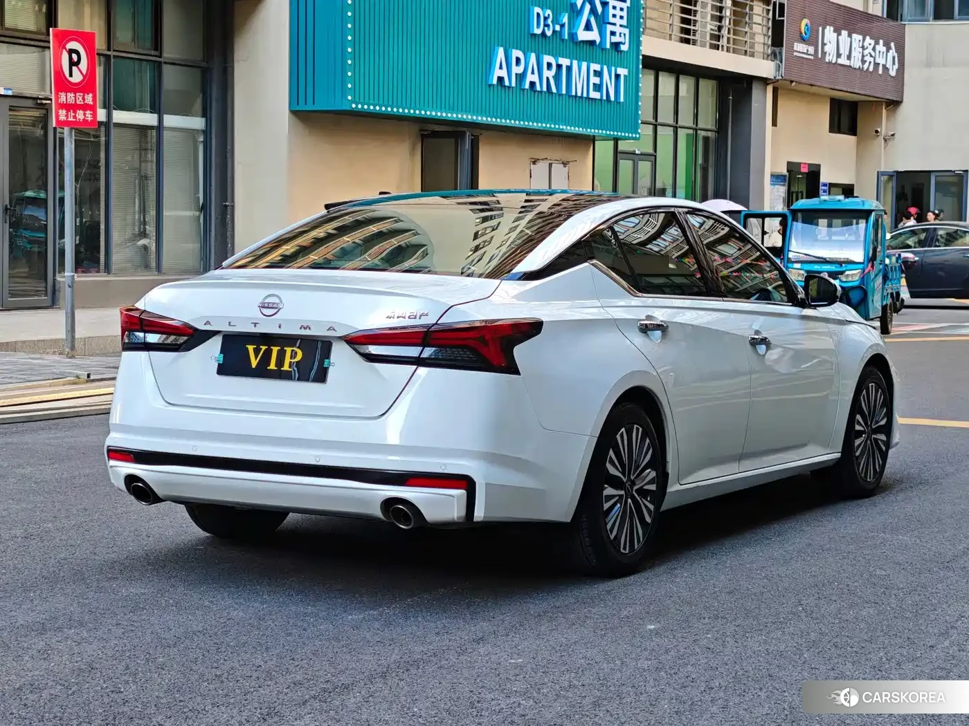 Nissan Altima 2023 Белый из Китая, фото 2