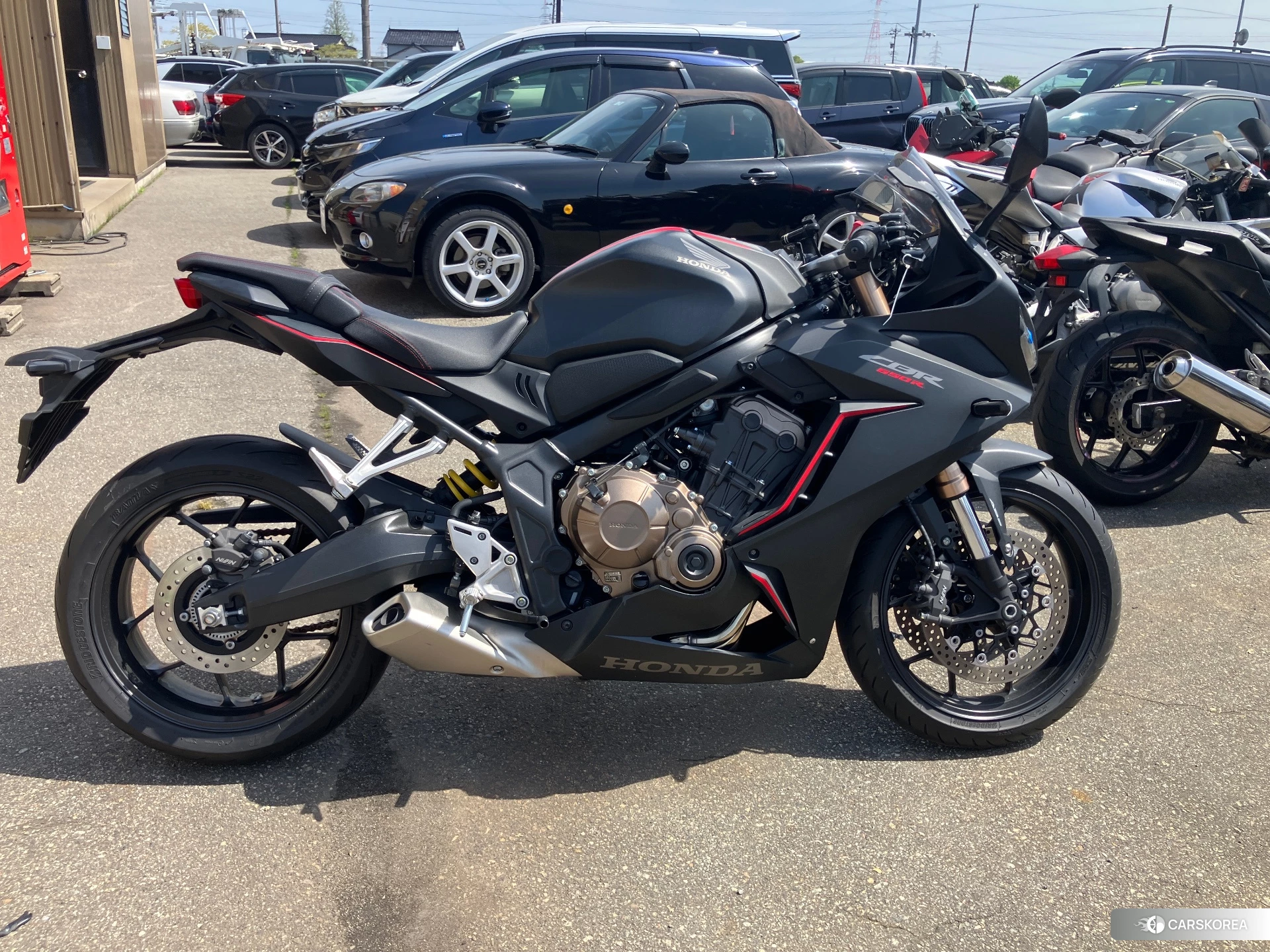 Проданный Honda CBR650R id 4184811 из Японии