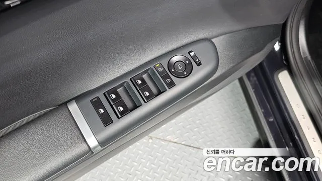 Hyundai Grandeur (GN7) id 2661075 из Кореи 12