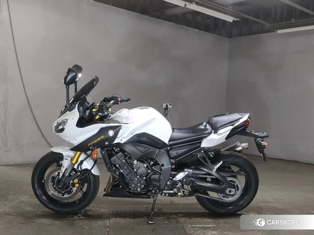 Проданный Yamaha FZ8-S 2012 из Японии