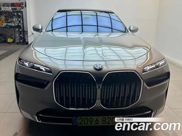 BMW 7 Series (G70) id 2677688 из Кореи 12