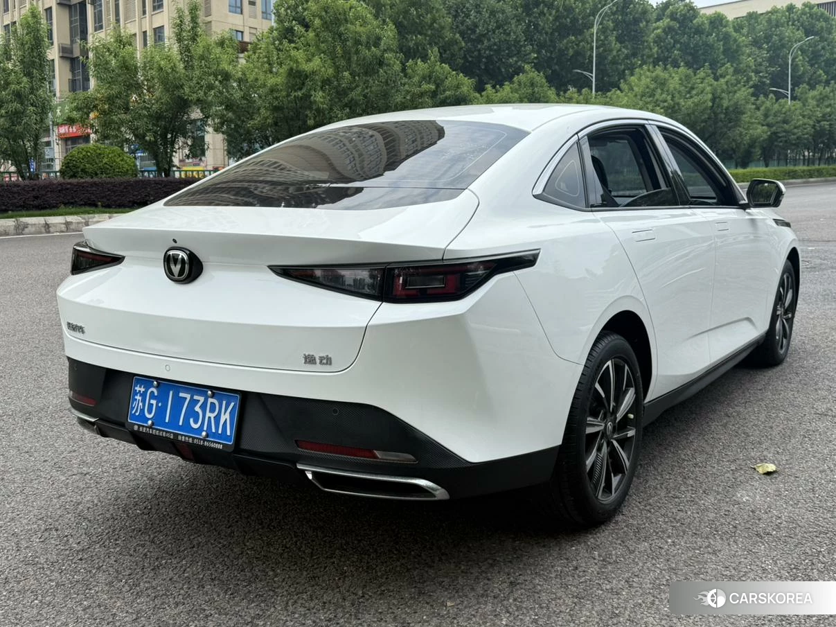 Chang'an Yidong 2024 Белый из Китая, фото 6