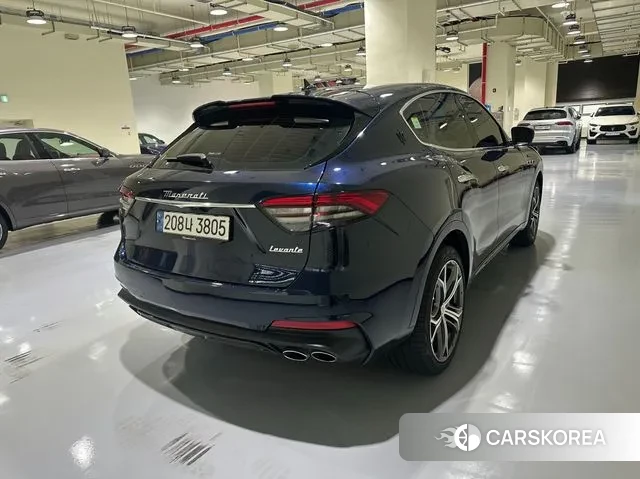 Maserati Levante id 3359809 из Кореи 10