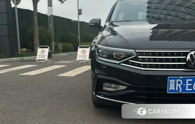 Volkswagen Magotan id 4272815 из Китая 7