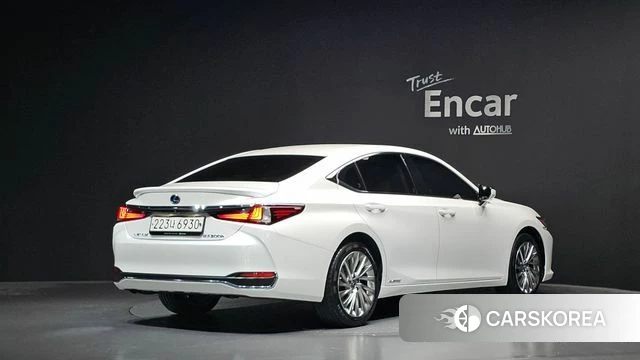Lexus ES300h 7th generation id 4899261 из Кореи 12