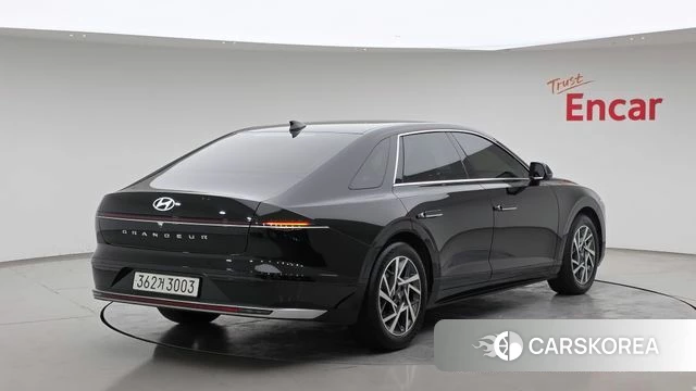 Hyundai Grandeur Hybrid (GN7) id 4916722 из Кореи 12
