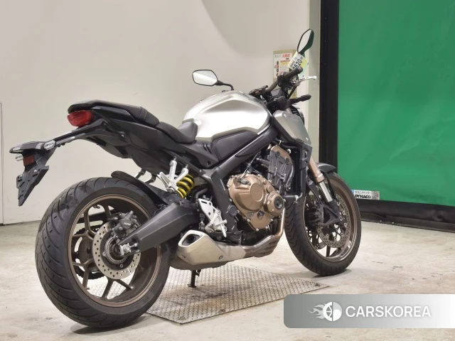 Проданный Honda CB650R 2019 из Японии, фото 2