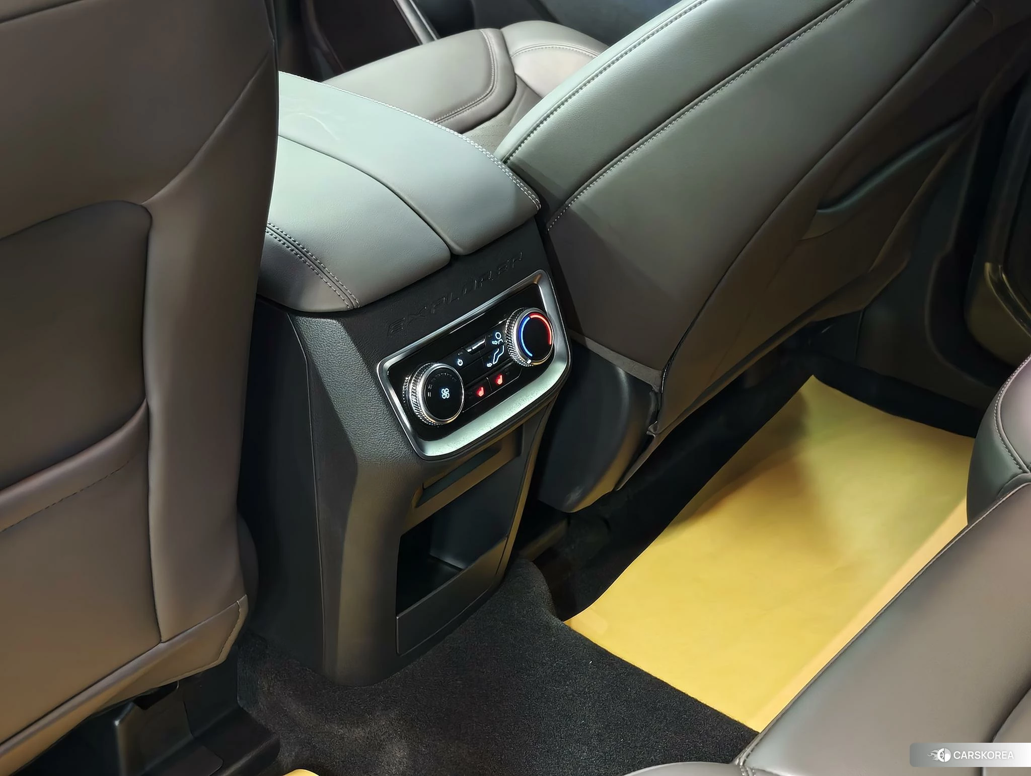 Ford Explorer id 4440423 из Китая 12