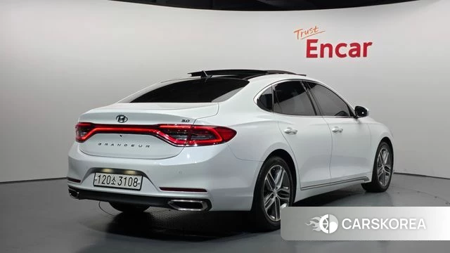 Hyundai Grandeur IG id 4610323 из Кореи 12