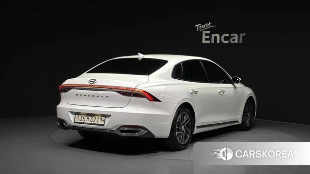 Hyundai The New Grandeur IG id 3813577 из Кореи 12
